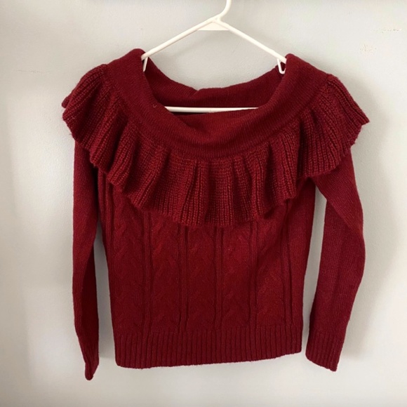 Wayf off the shoulder ruffle Sweater - Picture 2 of 2